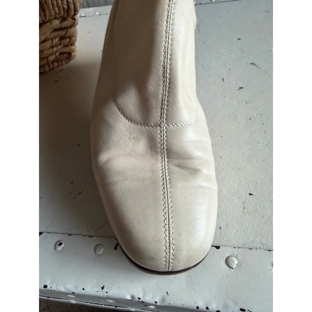 CHANEL Vintage Tall Boots Cream Leather CC Logo Women's Size 39 Y2K 90s Karl